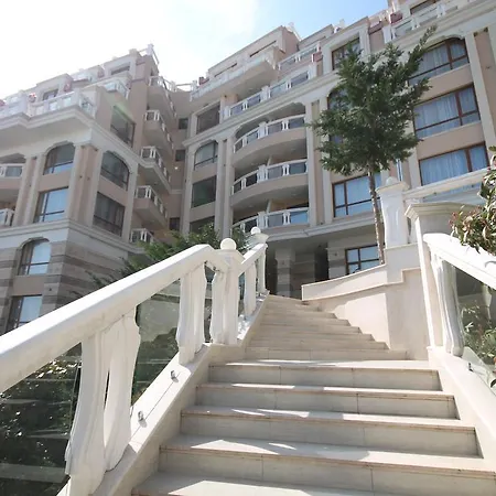 아파트 Arendoo In La Mer 바르나