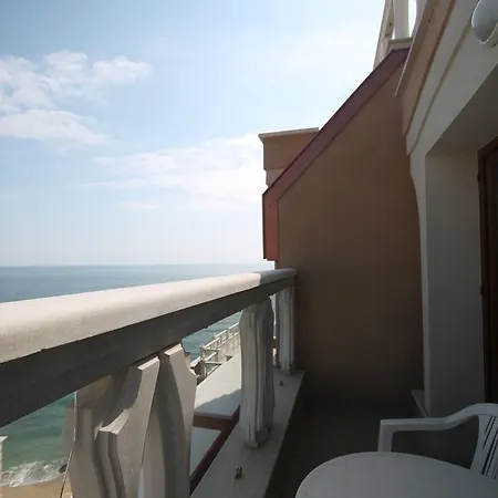 Arendoo In La Mer 아파트