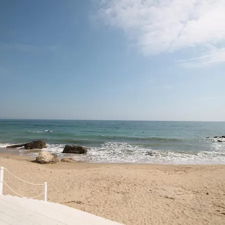Arendoo In La Mer דירה